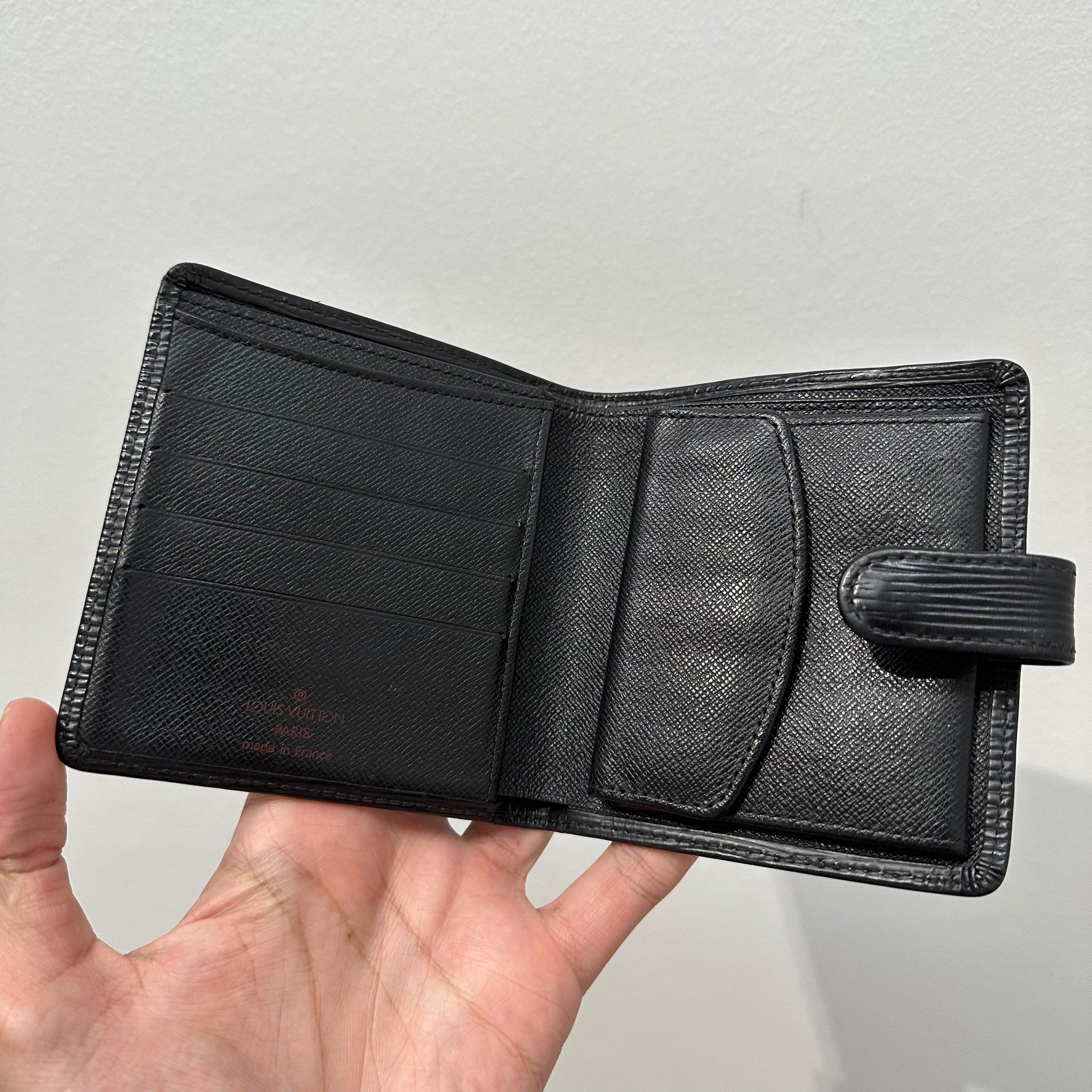 Louis Vuitton Epi Porte-Billets Compact Wallet Black