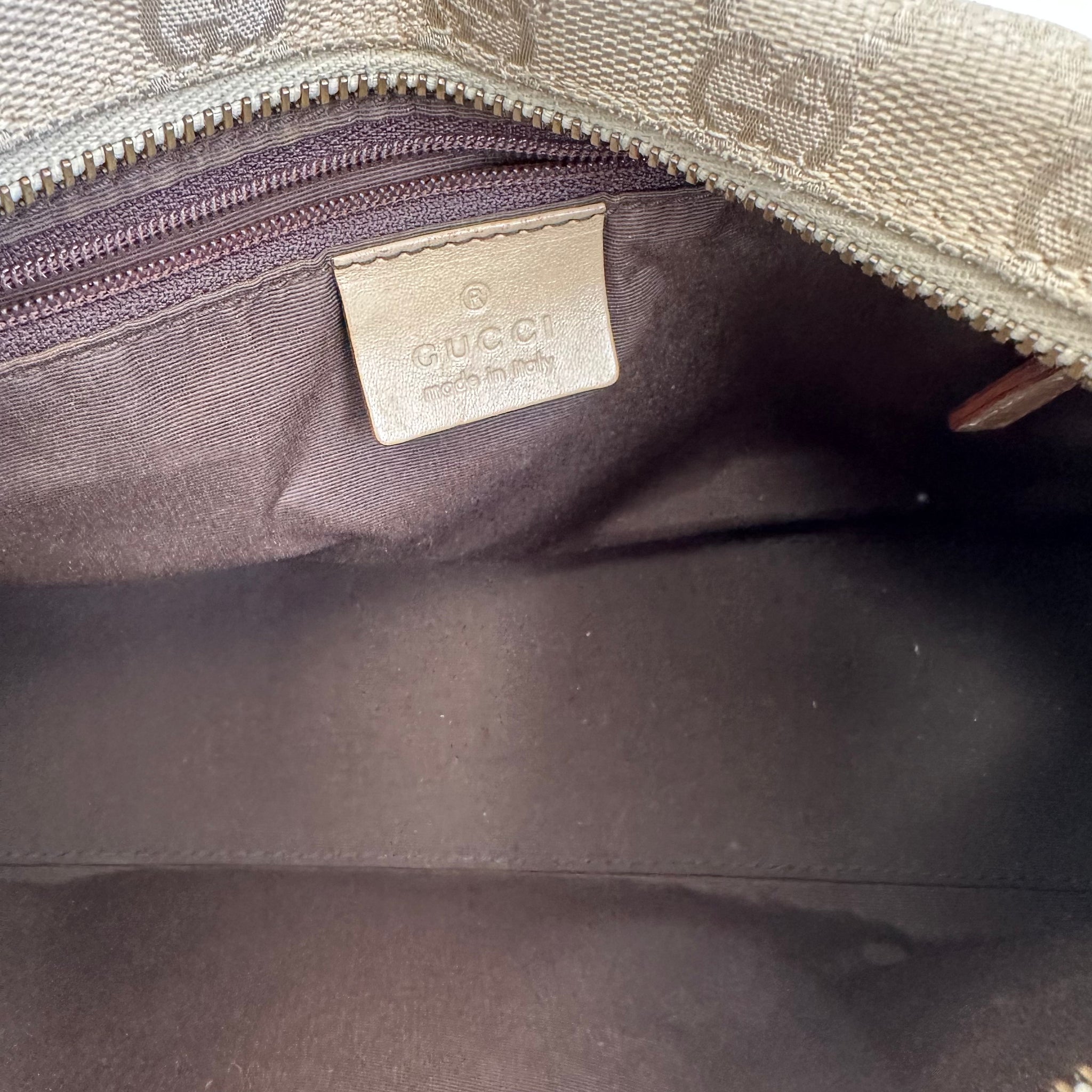 Gucci Beige GG Logo Shoulder Bag