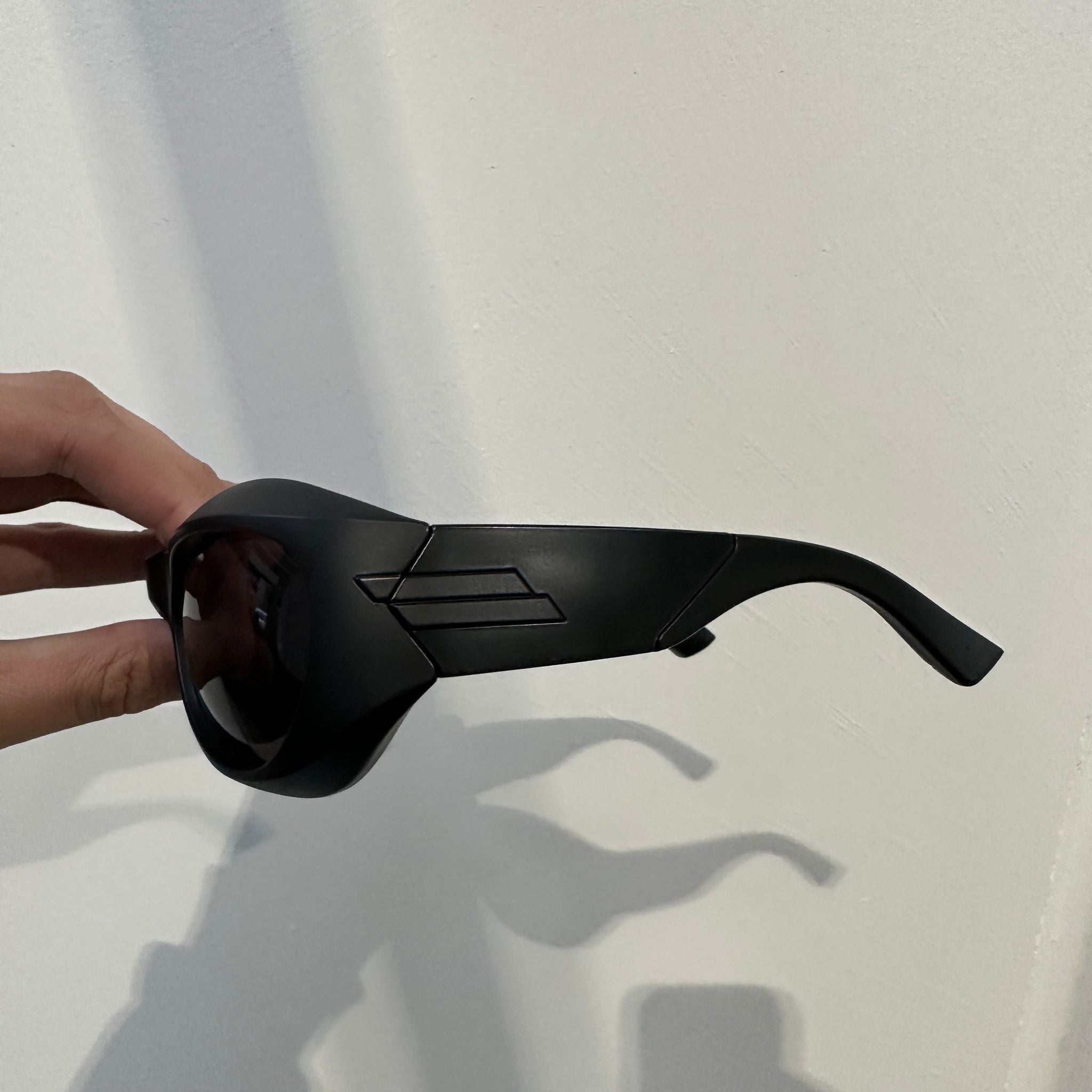 Bottega Veneta Mask D-Frame Rubber Acetate Sunglasses