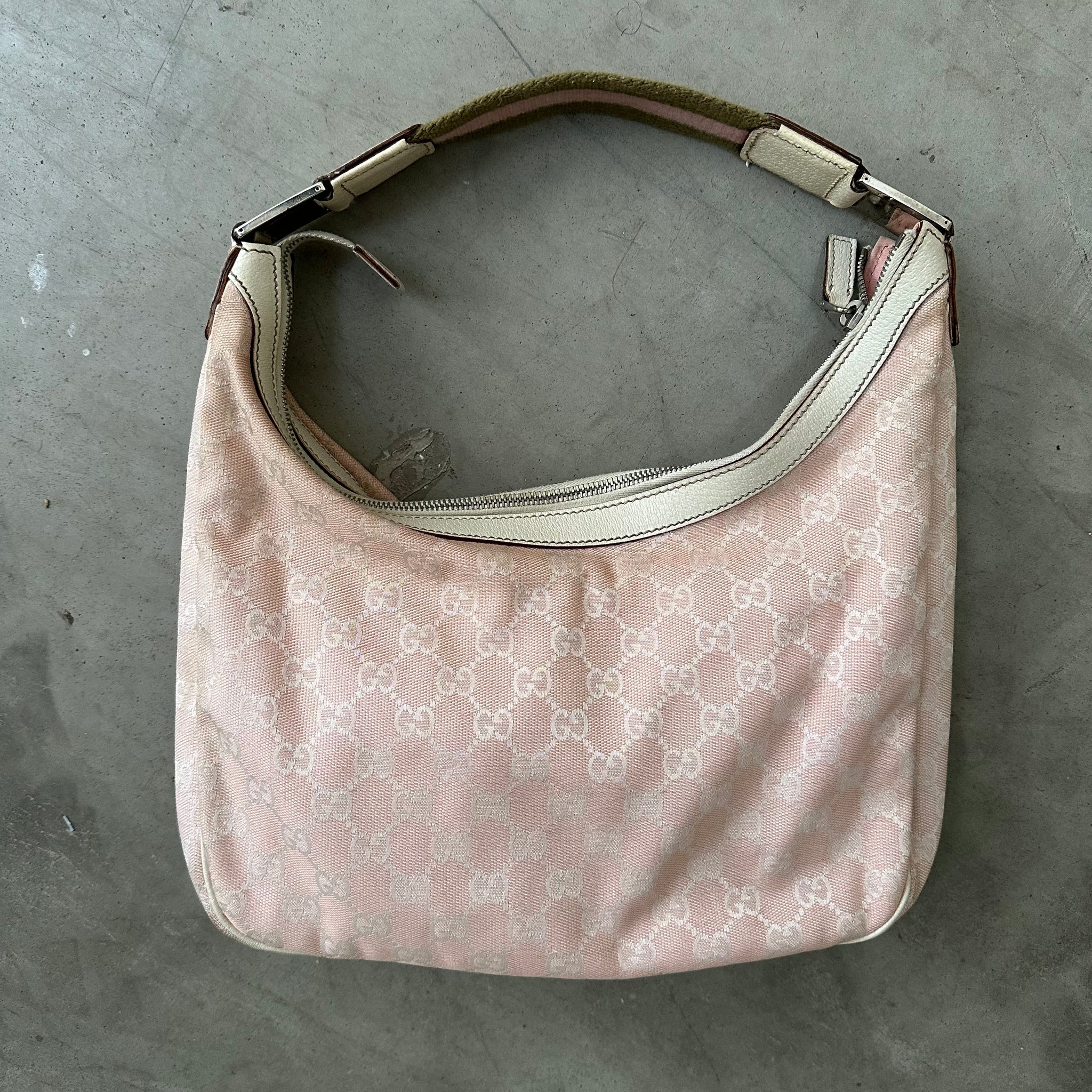 Gucci Shoulder Hobo Style Bag Canvas Pink
