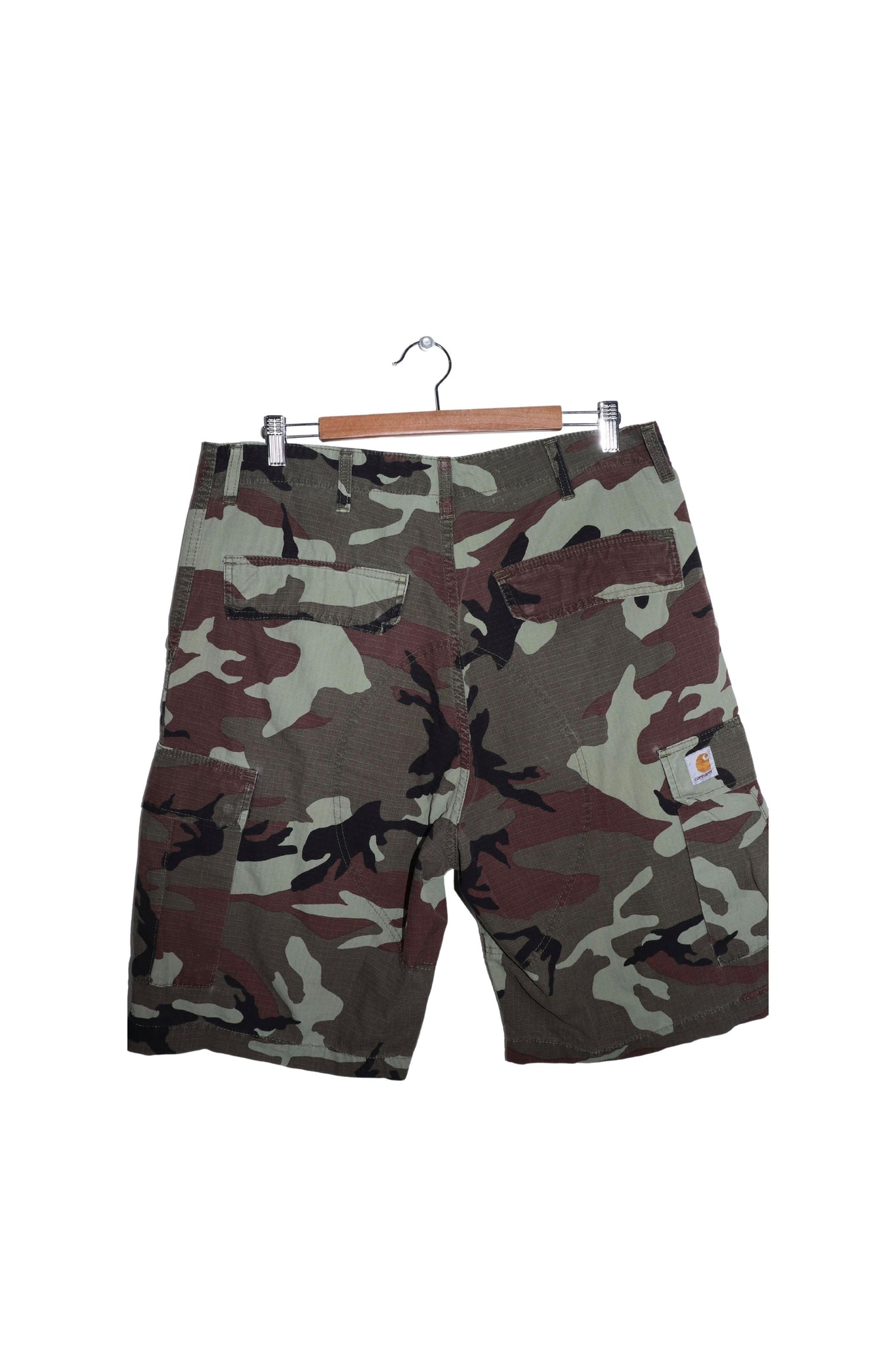 Vintage Carhartt Bermuda Camo Cargo Shorts Size: 32 (fits a 34)