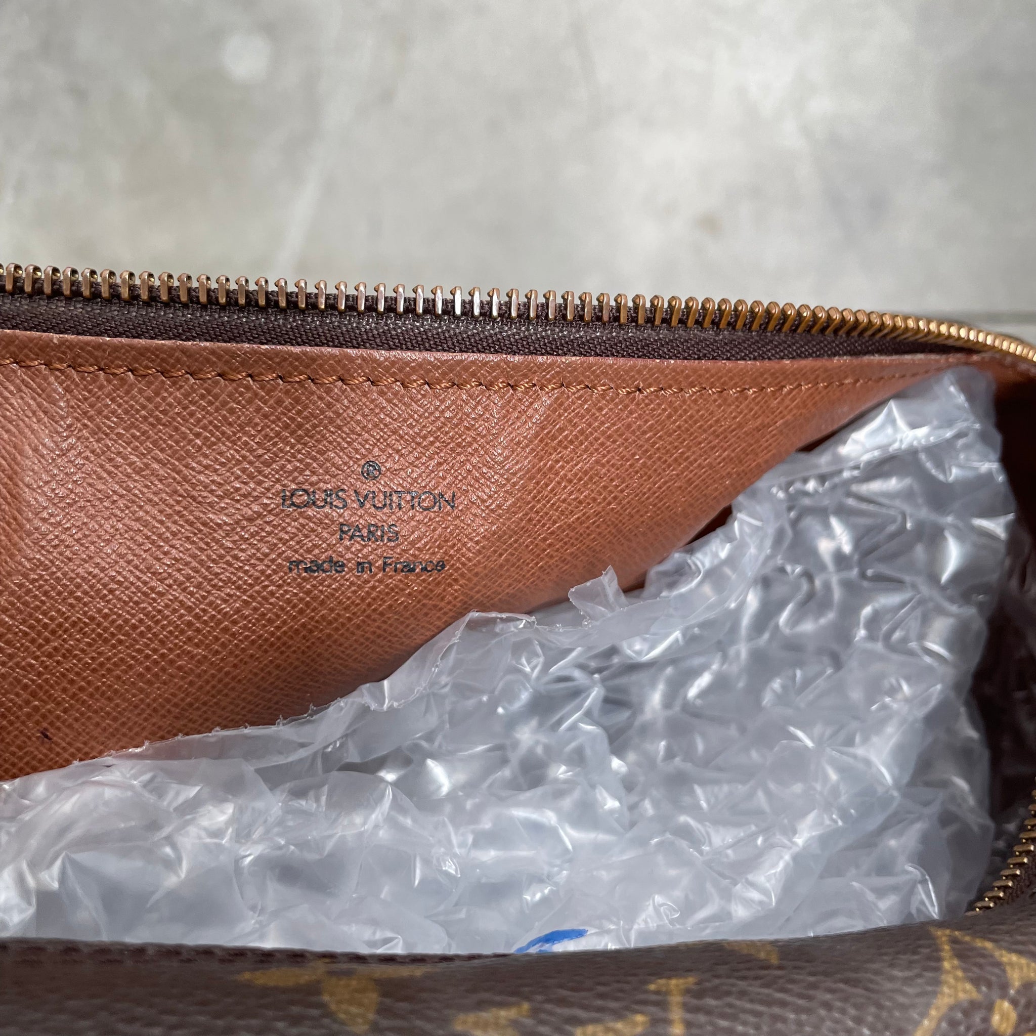 Louis Vuitton Vintage Papillon 30 Hand Bag