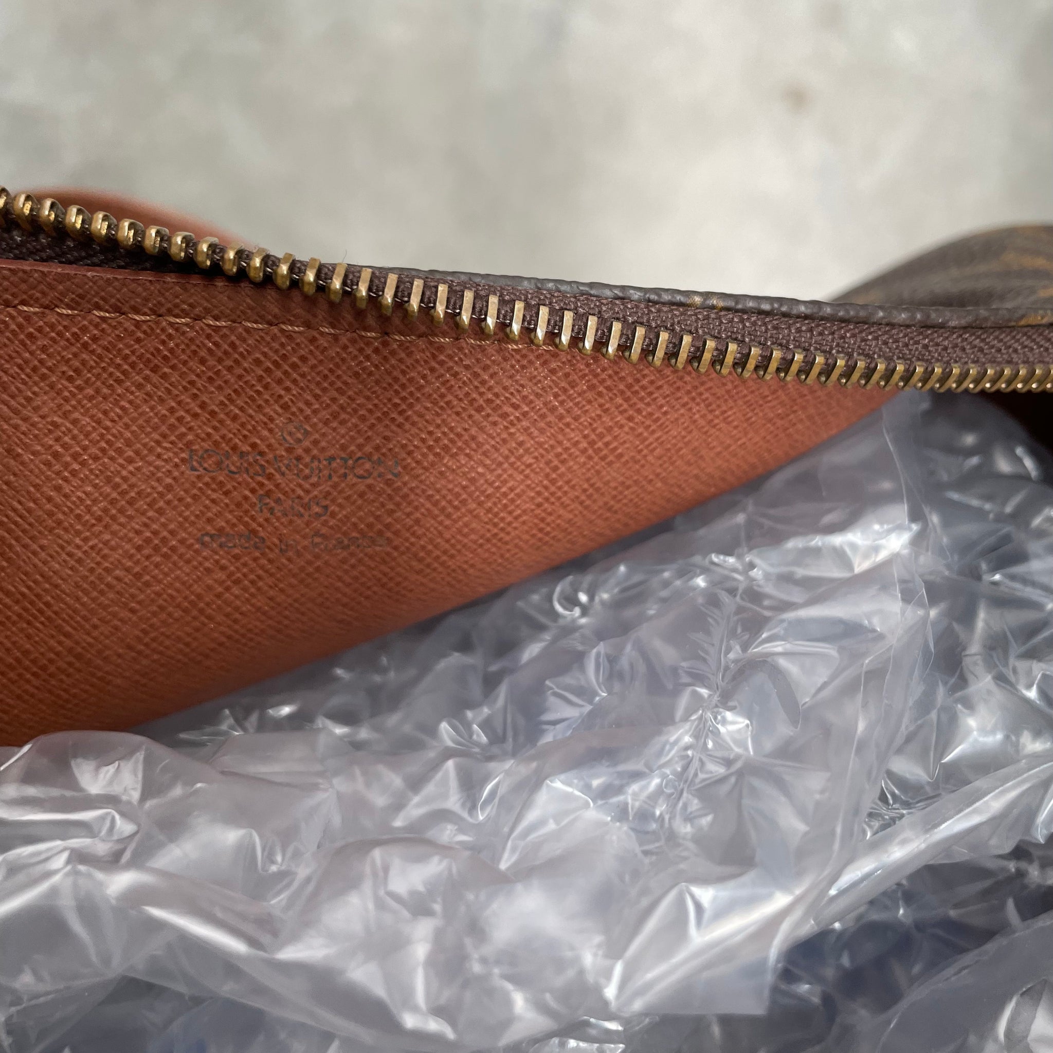 Louis Vuitton Vintage Papillon 30 Hand Bag