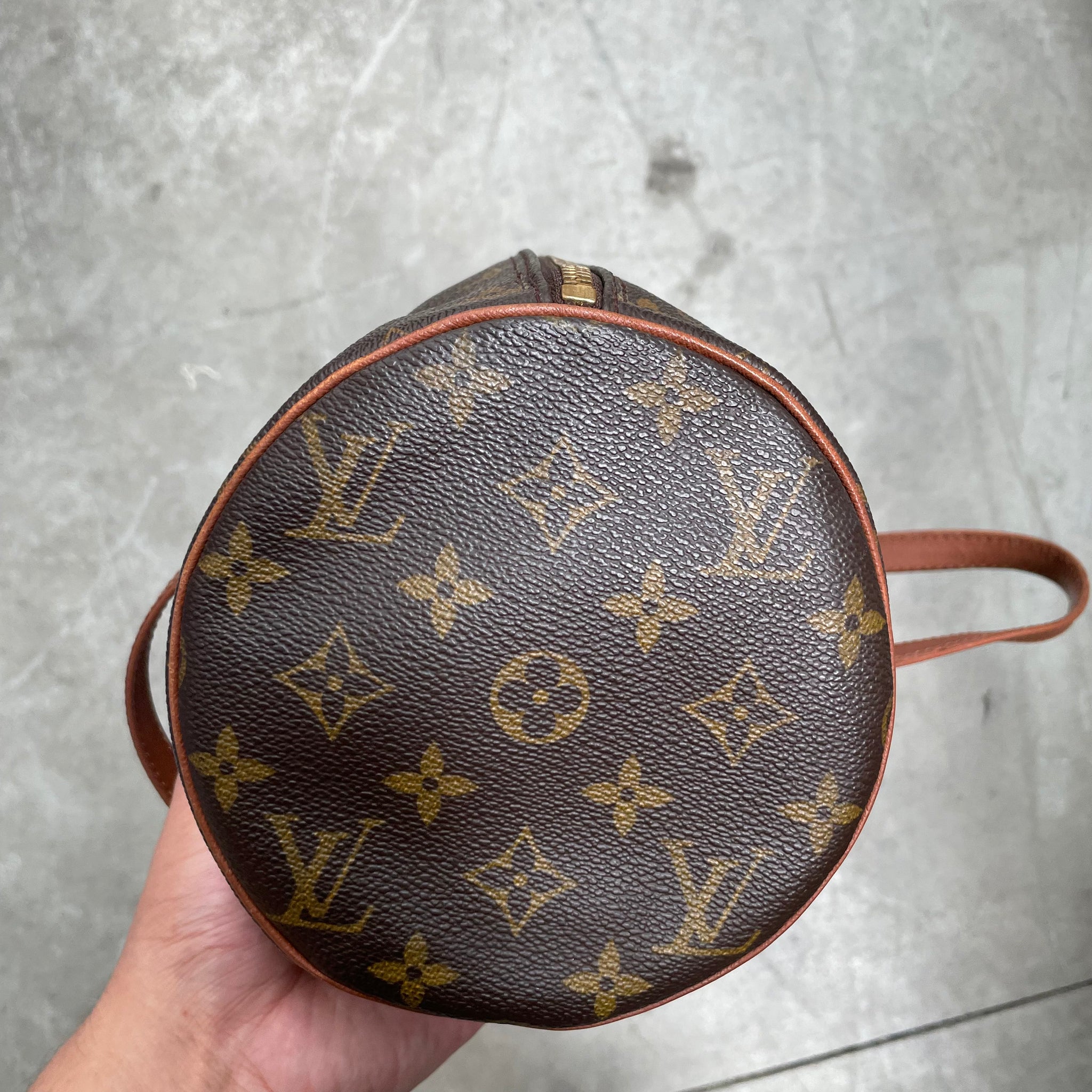 Louis Vuitton Vintage Papillon 30 Hand Bag
