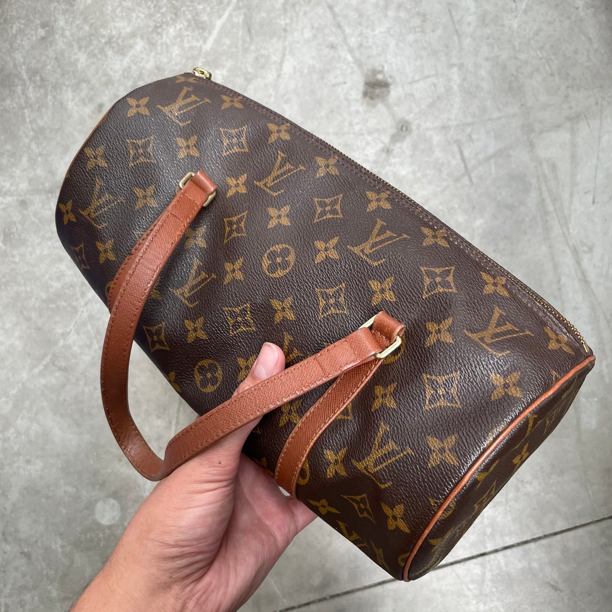 Louis Vuitton Vintage Papillon 30 Hand Bag