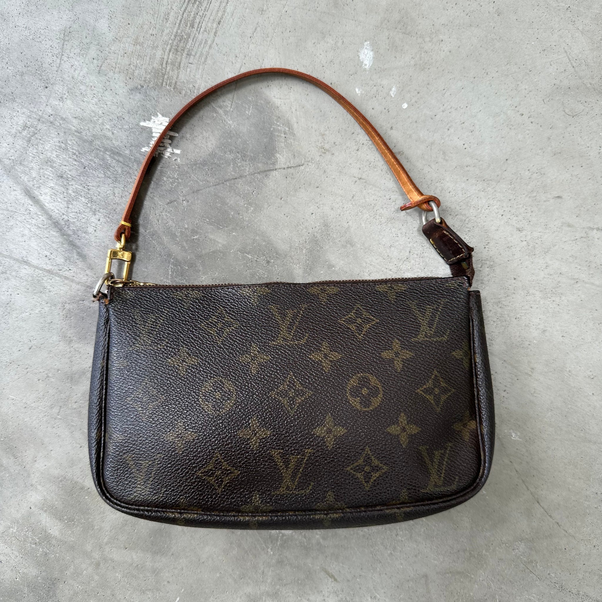 Louis Vuitton Monogram Pochette Bag