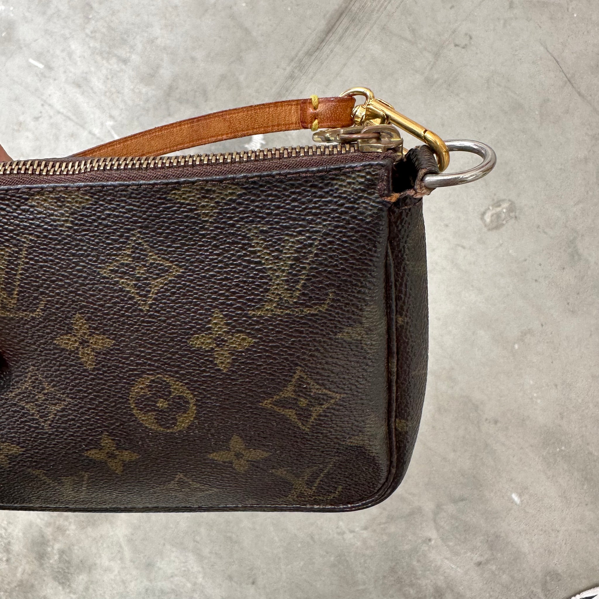 Louis Vuitton Monogram Pochette Bag