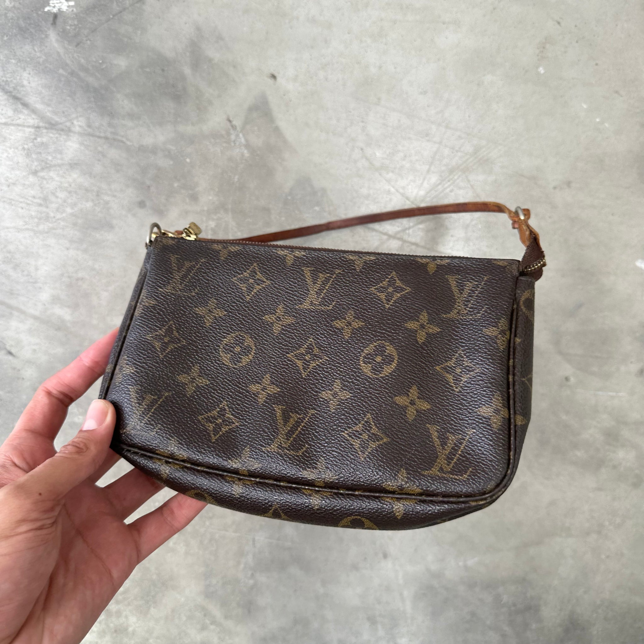 Louis Vuitton Monogram Pochette Bag