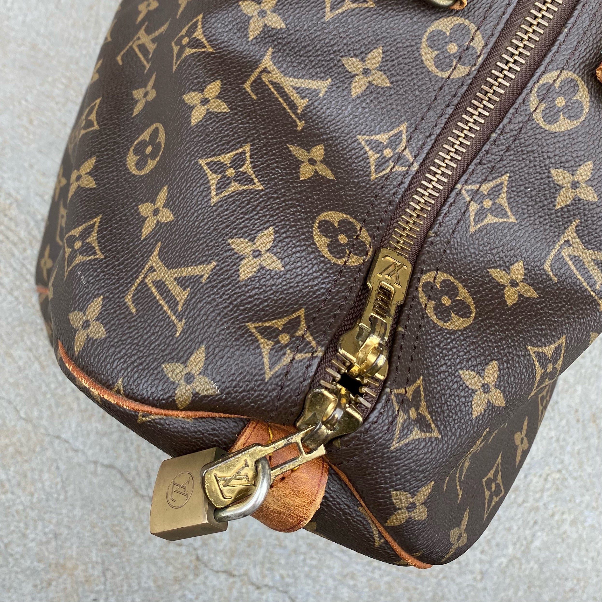 Louis Vuitton Vintage Monogram Keepall 45 (1986) – Curated by Charbel