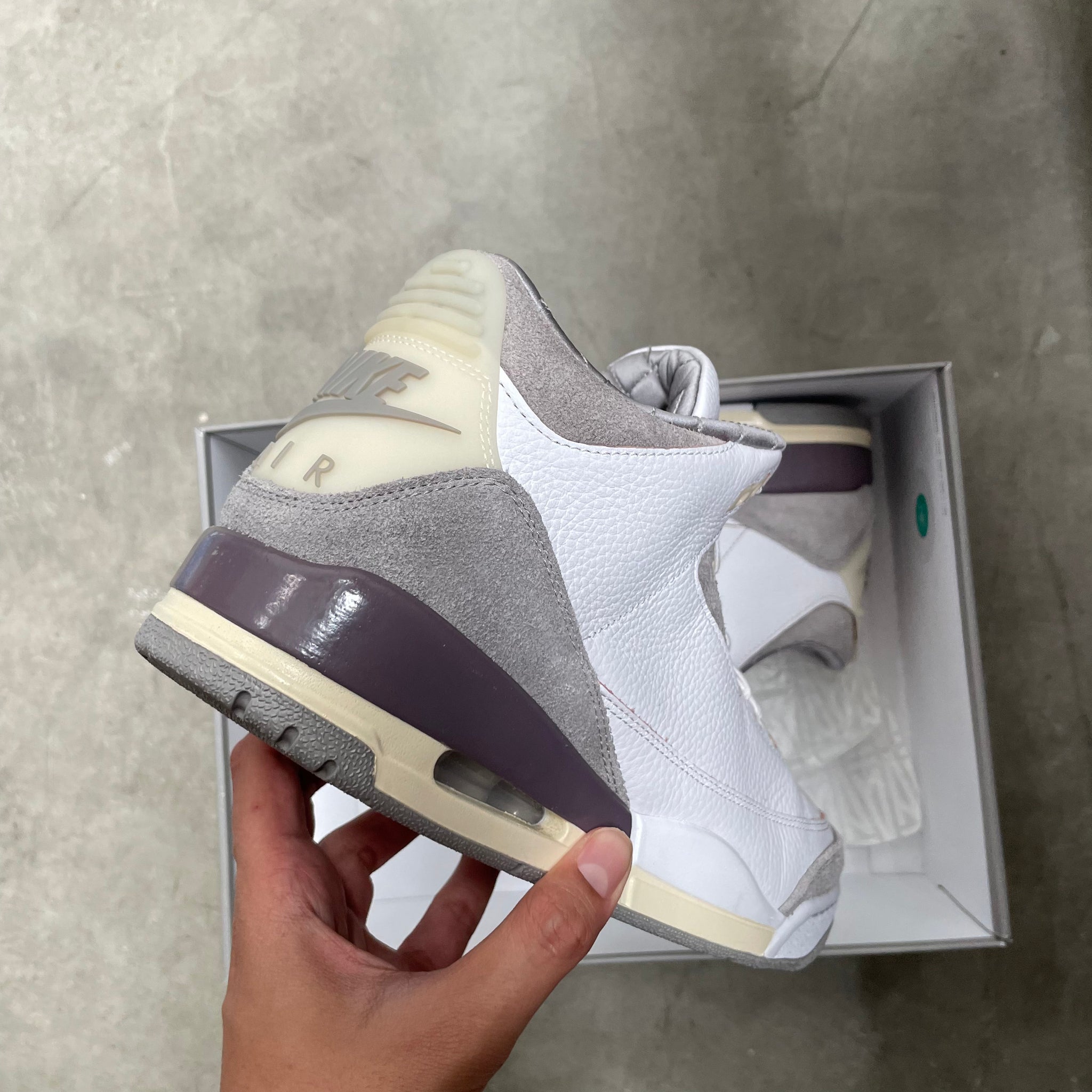 Jordan 3 Retro A Ma Maniére 12.5M / 14W