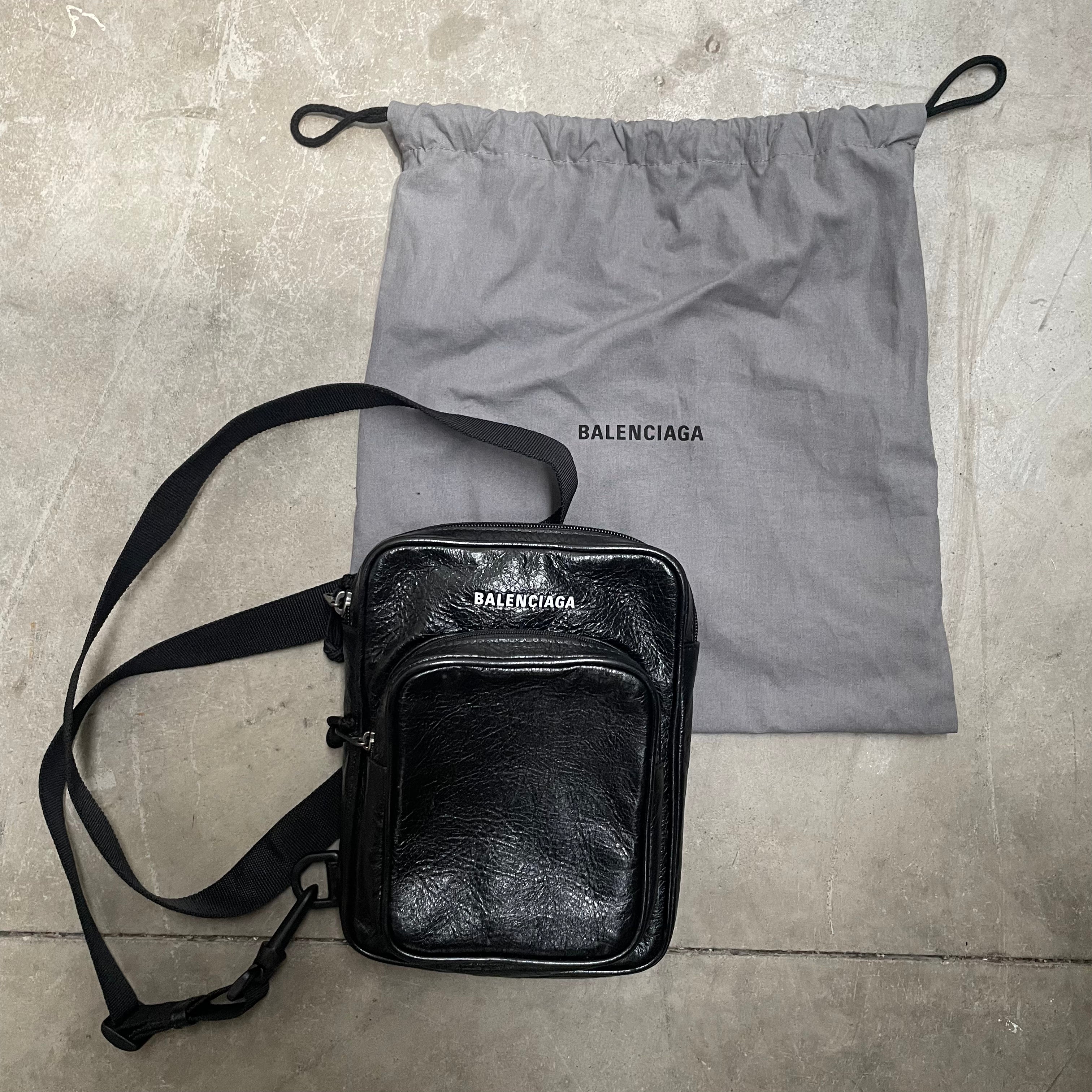 Balenciaga mens shoulder bag shop