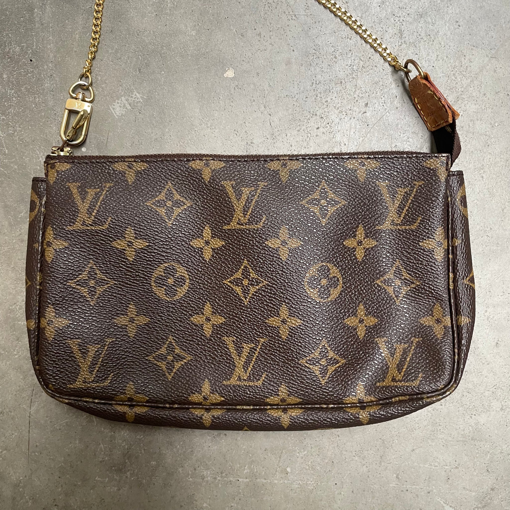 Louis Vuitton Monogram Pochette Bag