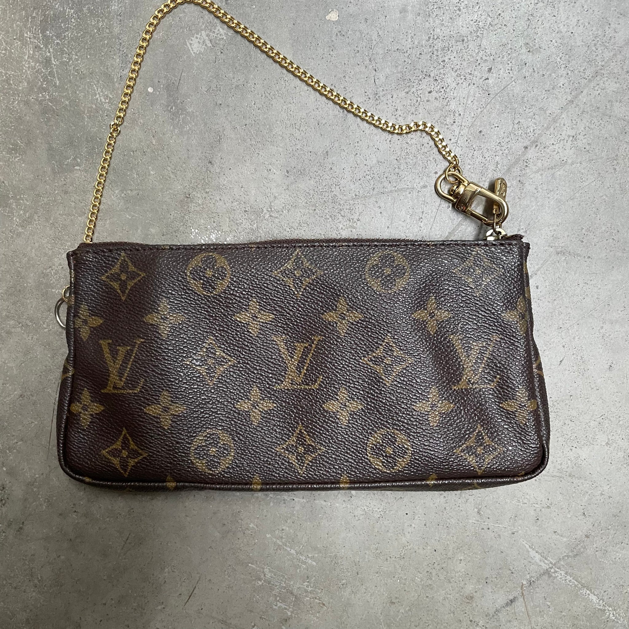 Louis Vuitton Monogram Rectangle Pochette