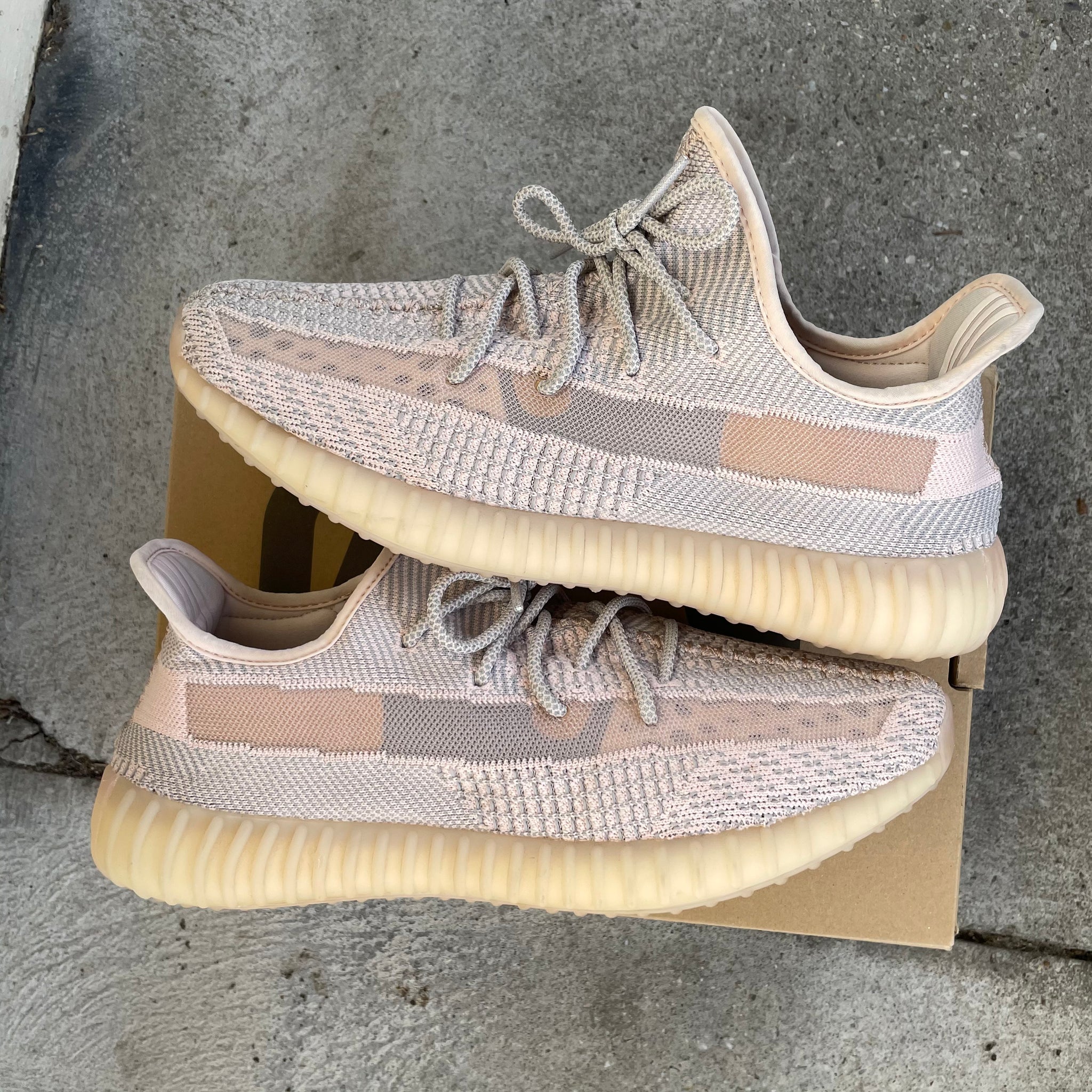 Yeezy 350 V2 Synth Preowned Non Reflective US13