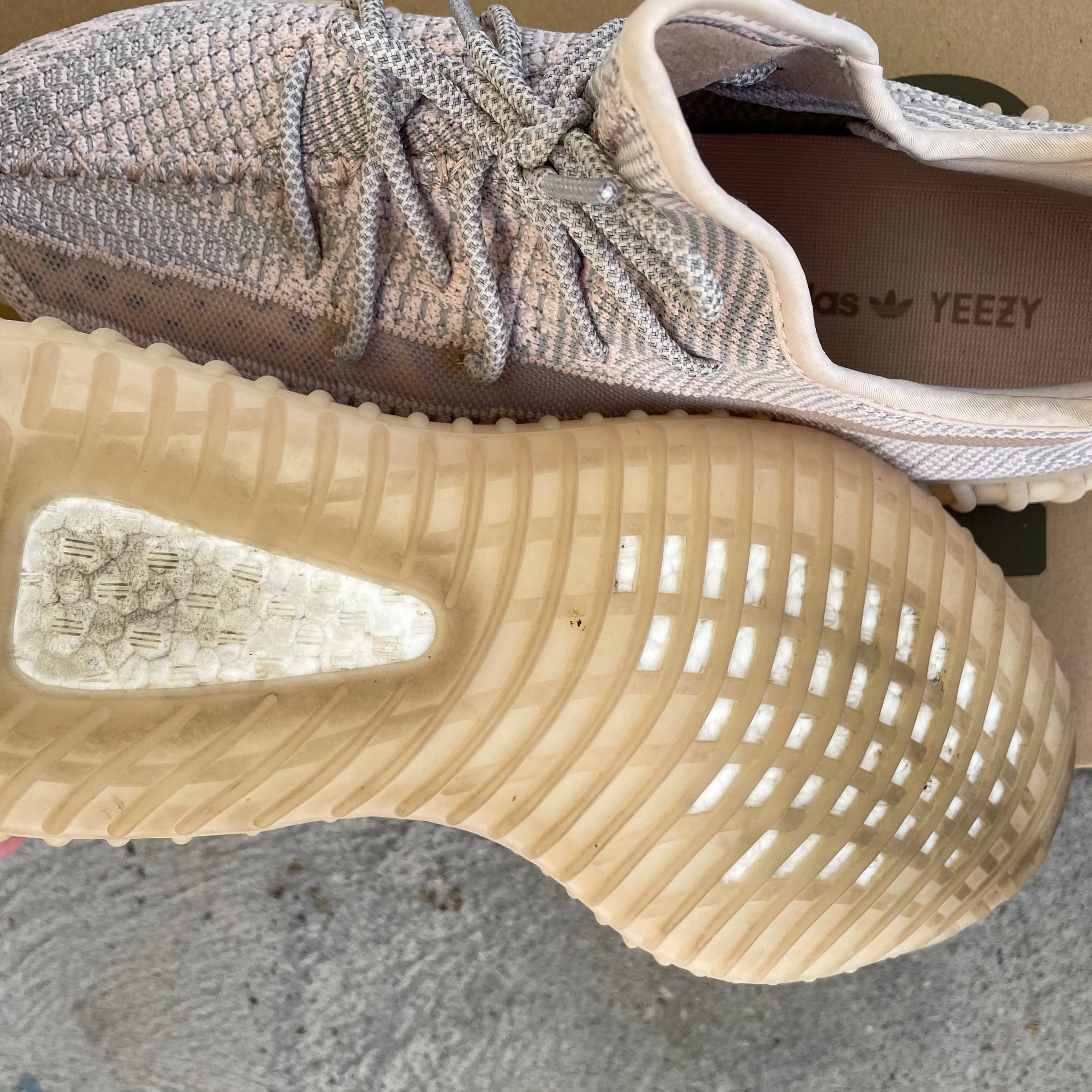 Yeezy 350 V2 Synth Preowned Non Reflective US13