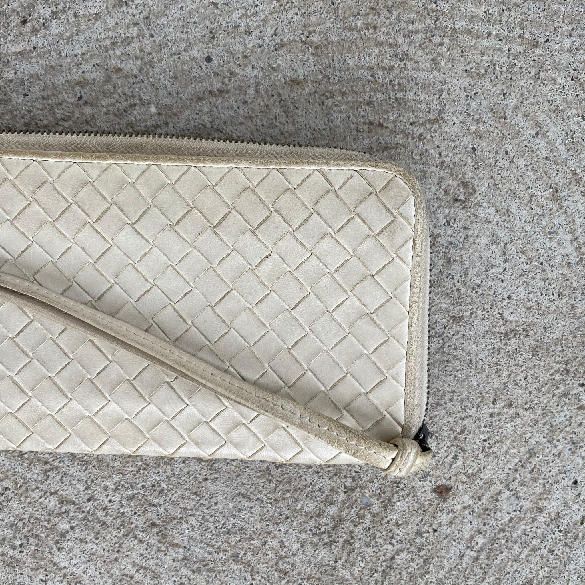 Bottega Veneta Intrecciato Zip Long Wallet White