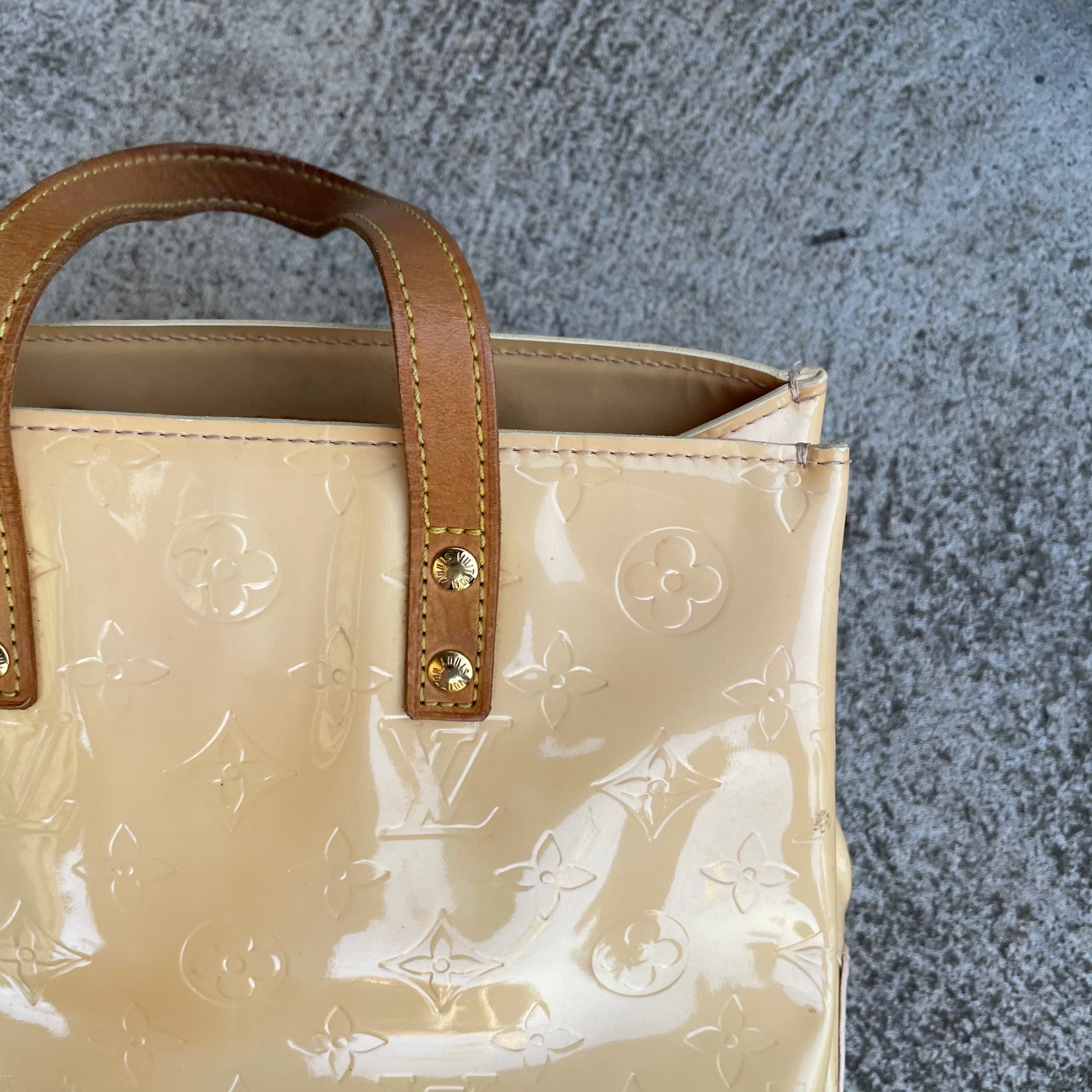 Louis Vuitton Vintage Vernis Reade PM Bag