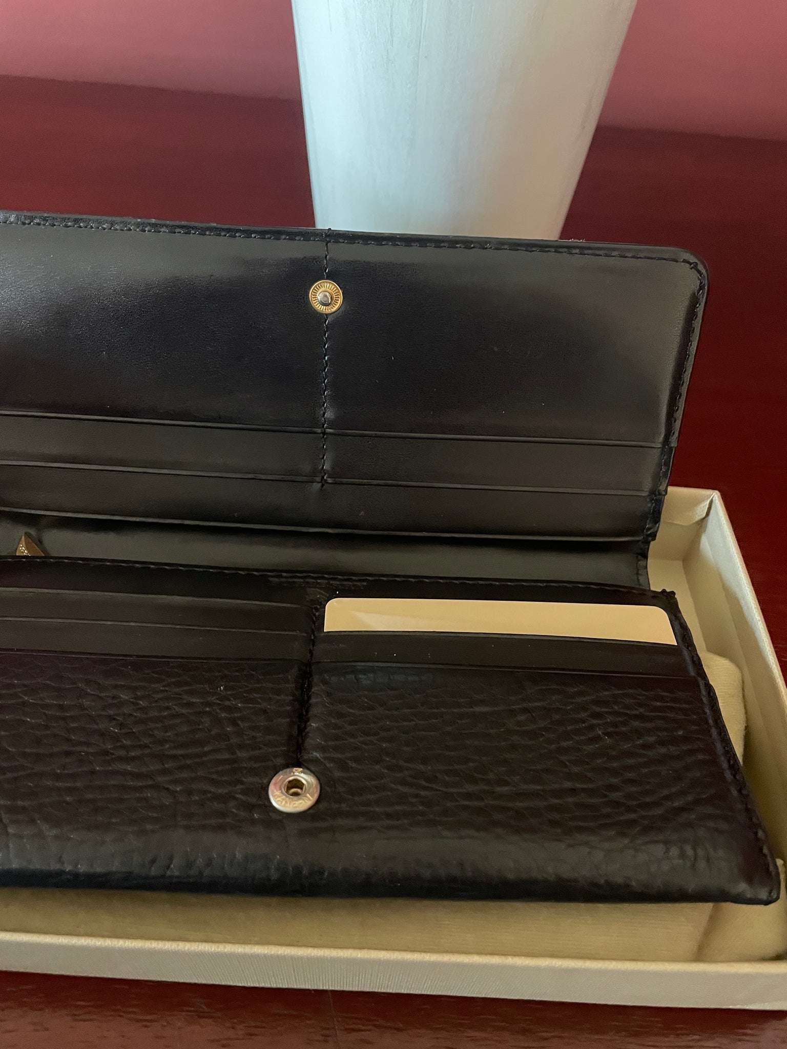 Burberry Women's Front Logo Purse