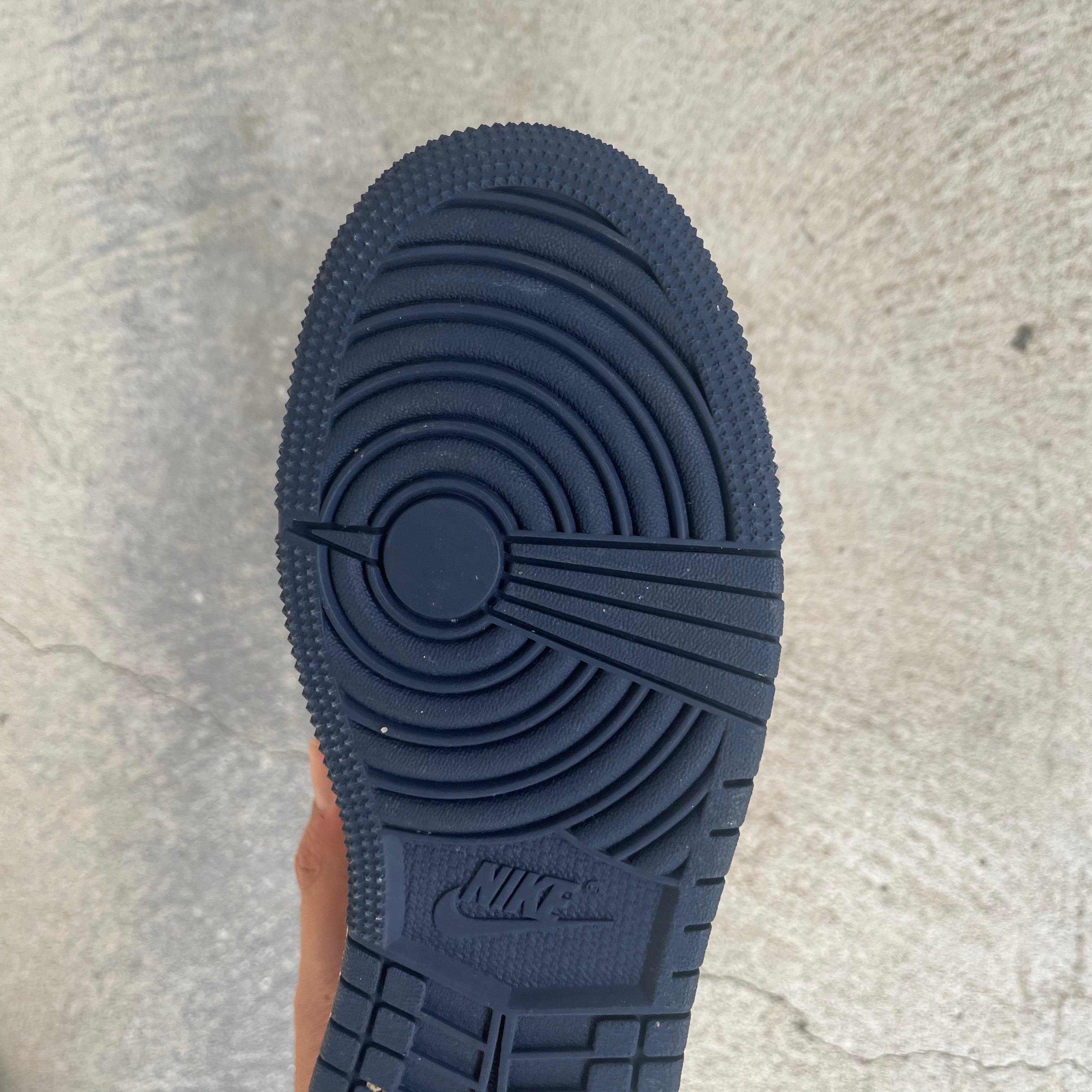 Jordan 1 obsidian unc 2025 gs