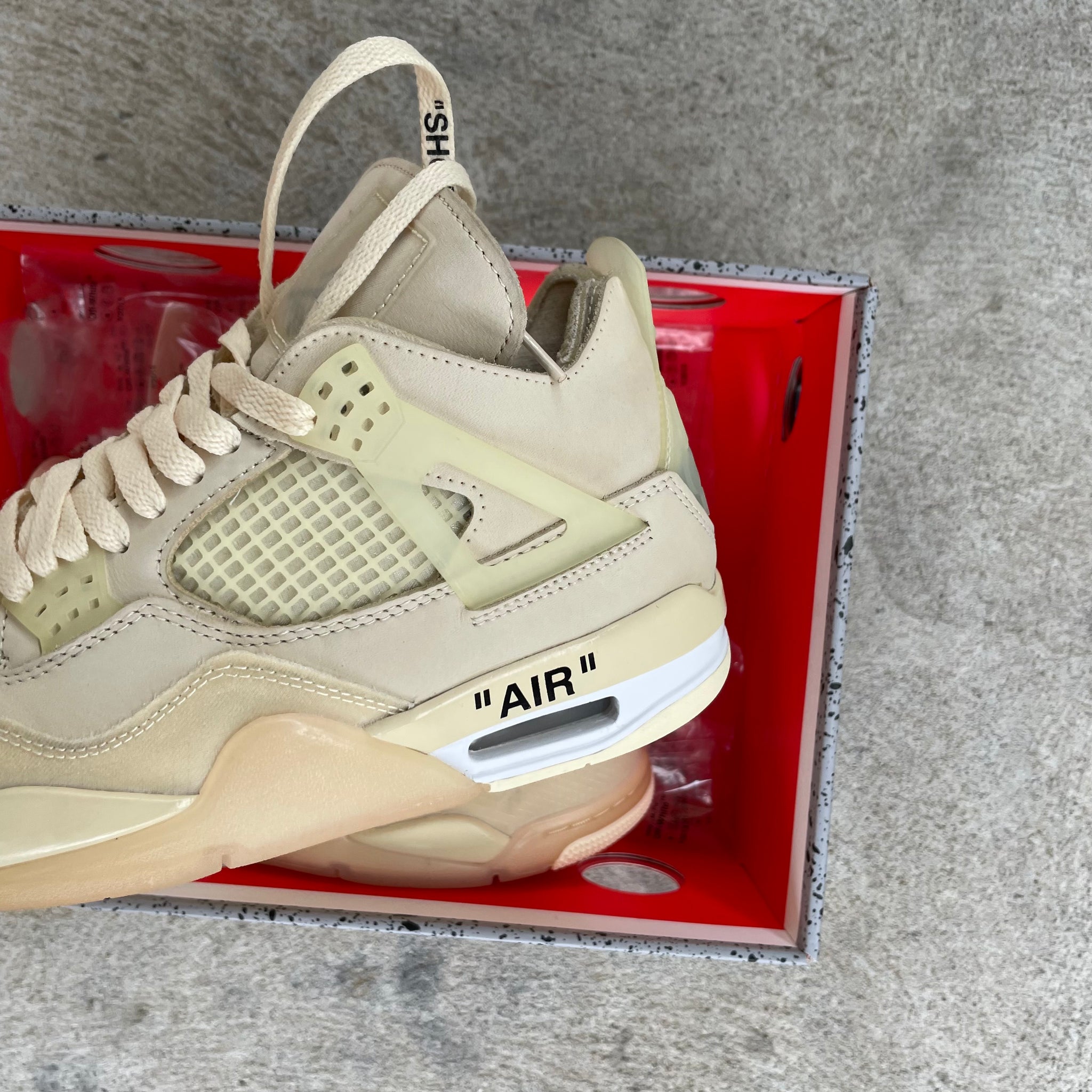 Off-White x Wmns Air Jordan 4 SP 'Sail Womens 6.5W