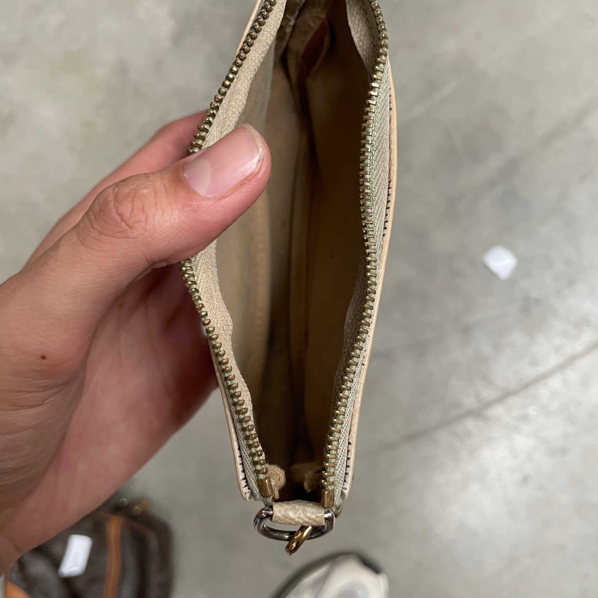 Louis Vuitton Pochette Accessory White