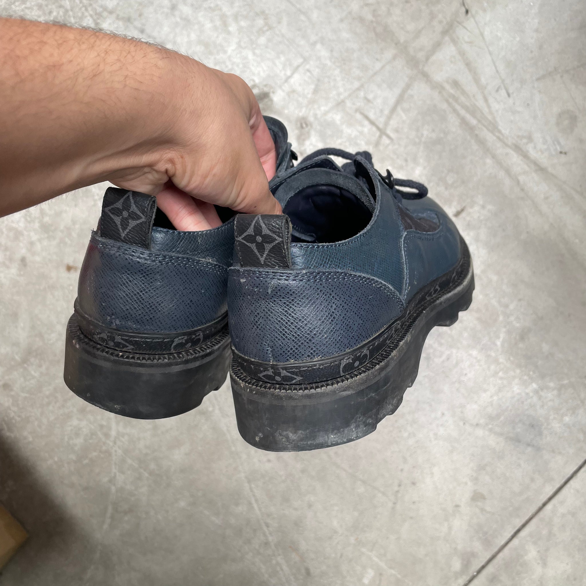 Louis Vuitton Derby Sneaker Navy / Black (fits like a US11.5-12)