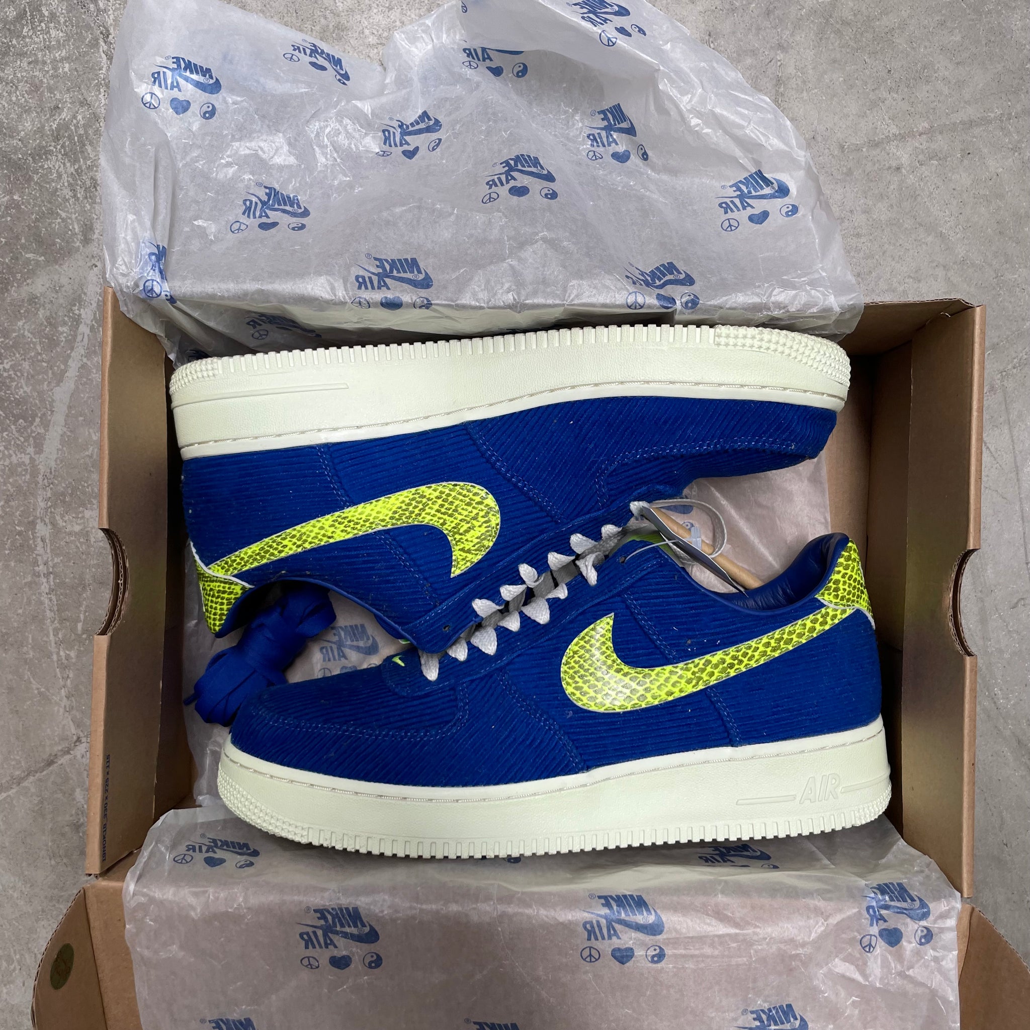 Nike x Olivia Kim Air Force 1 Mens US10 / Womens 11.5