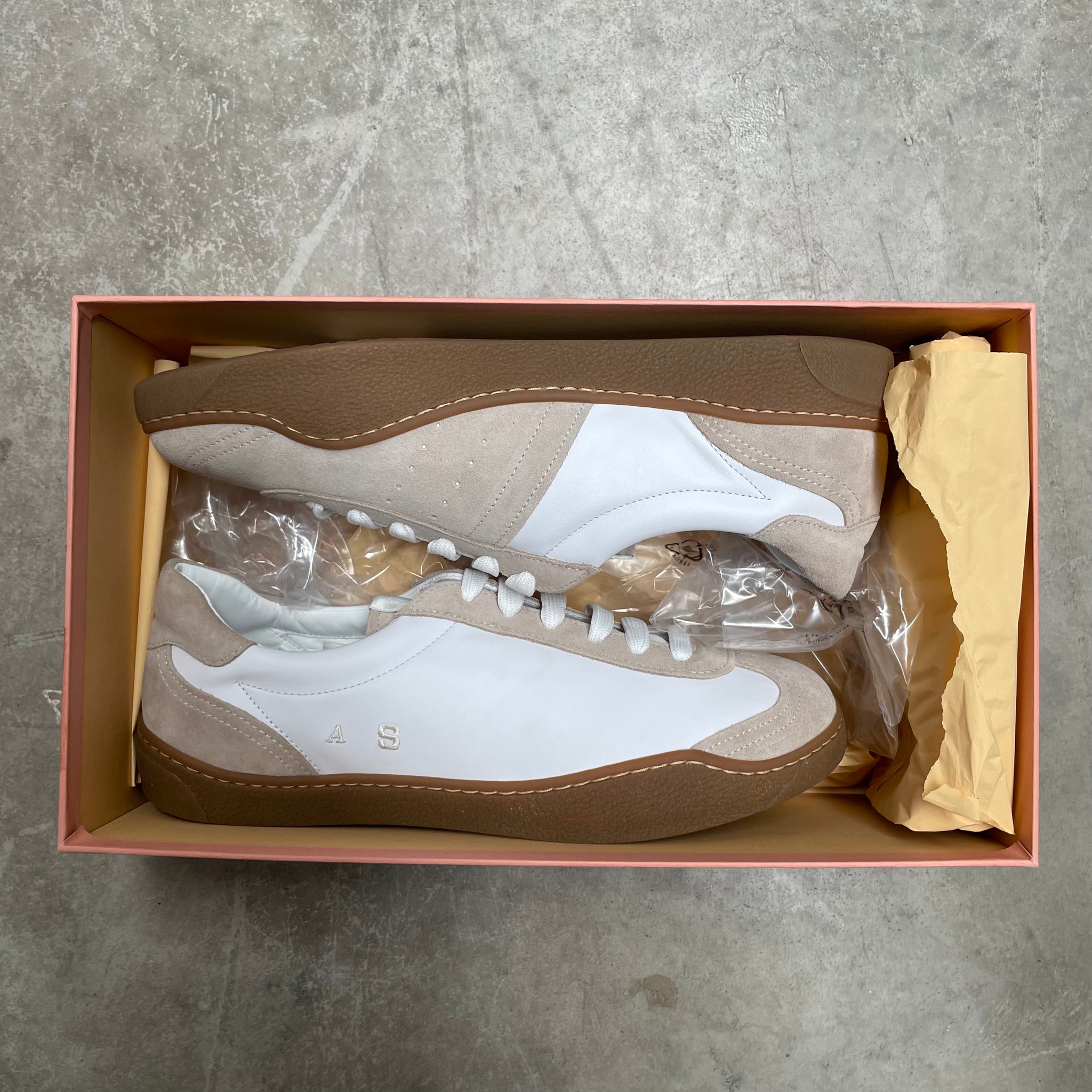 Acne Studios Lars Leather Sneaker EU43