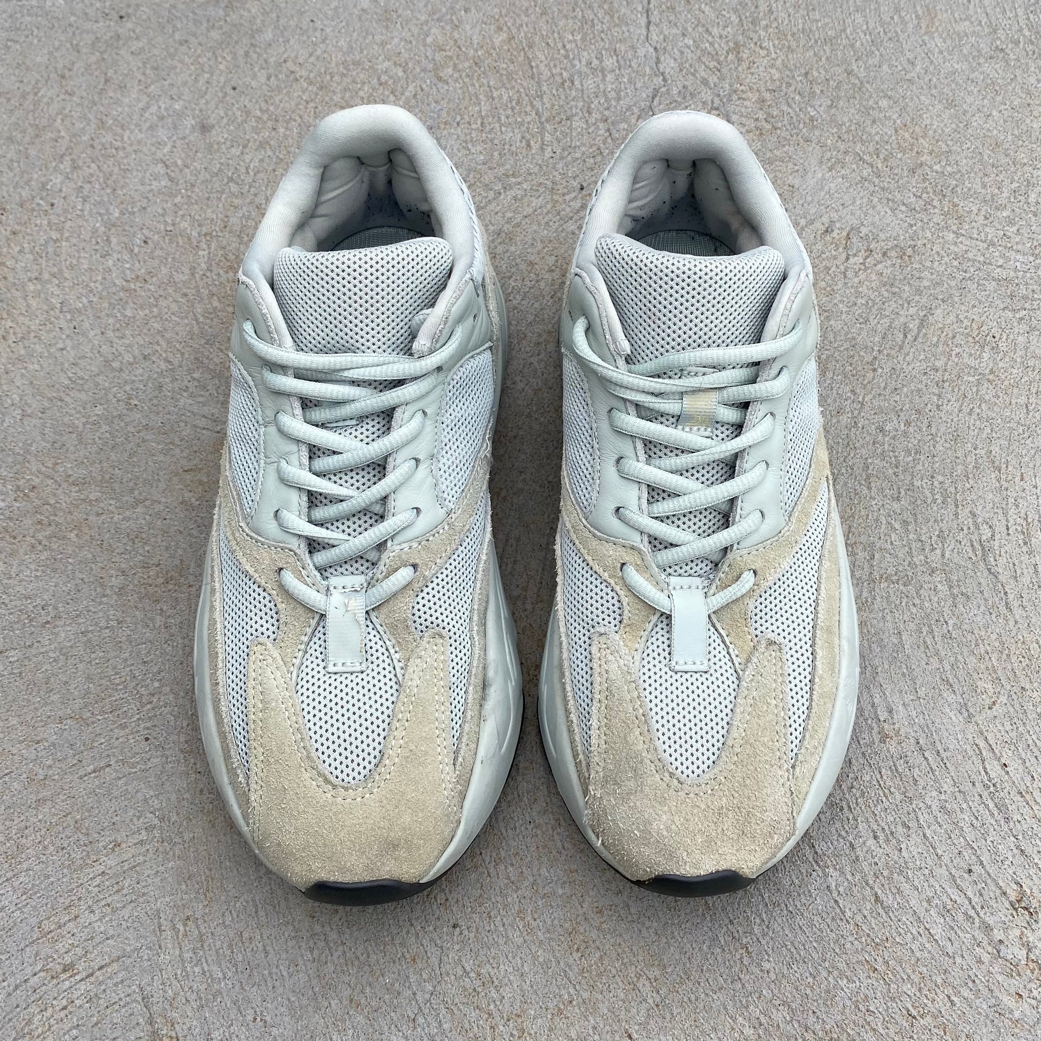 Adidas Yeezy Boost 700 Salt Preowned (2019) (US8)