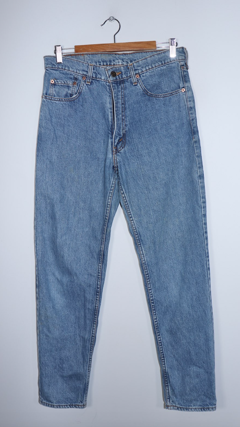 Vintage 90s Levi's 550 Denim Jeans (1990) 32 X 31 (fits a 30 X 30)