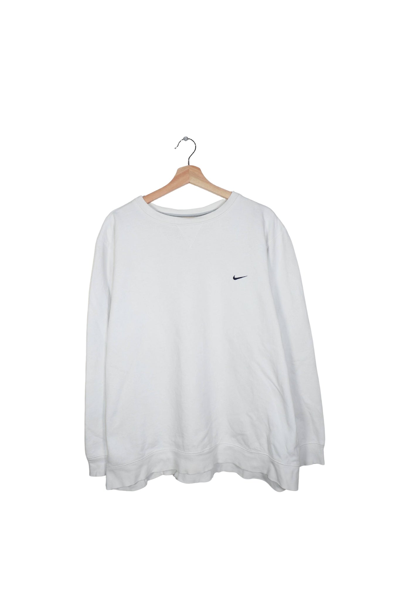 Nike Vintage Early 2000s White Crewneck (Fits like a L)