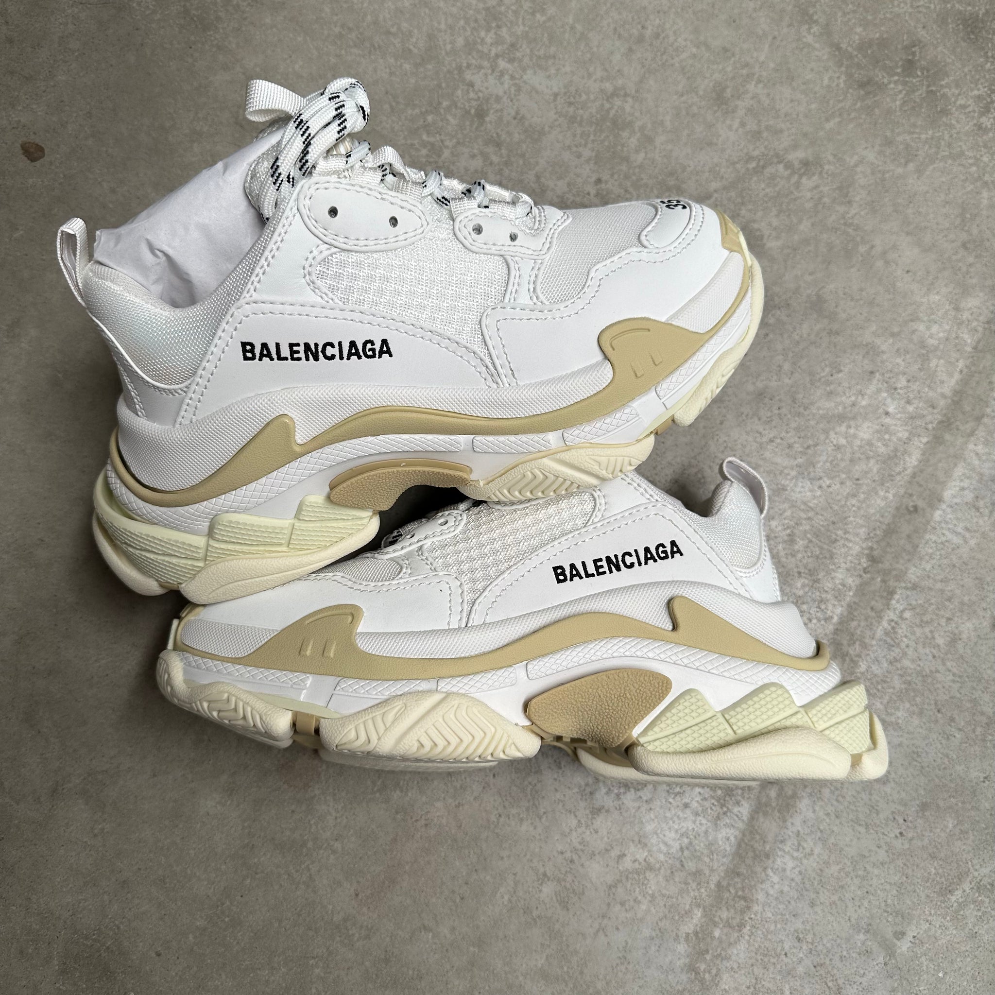 Balenciaga Triple S White
